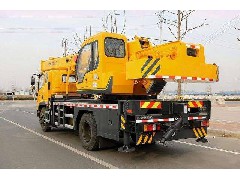 江門大型吊車出租起重機鏈條維護與保養六項規則